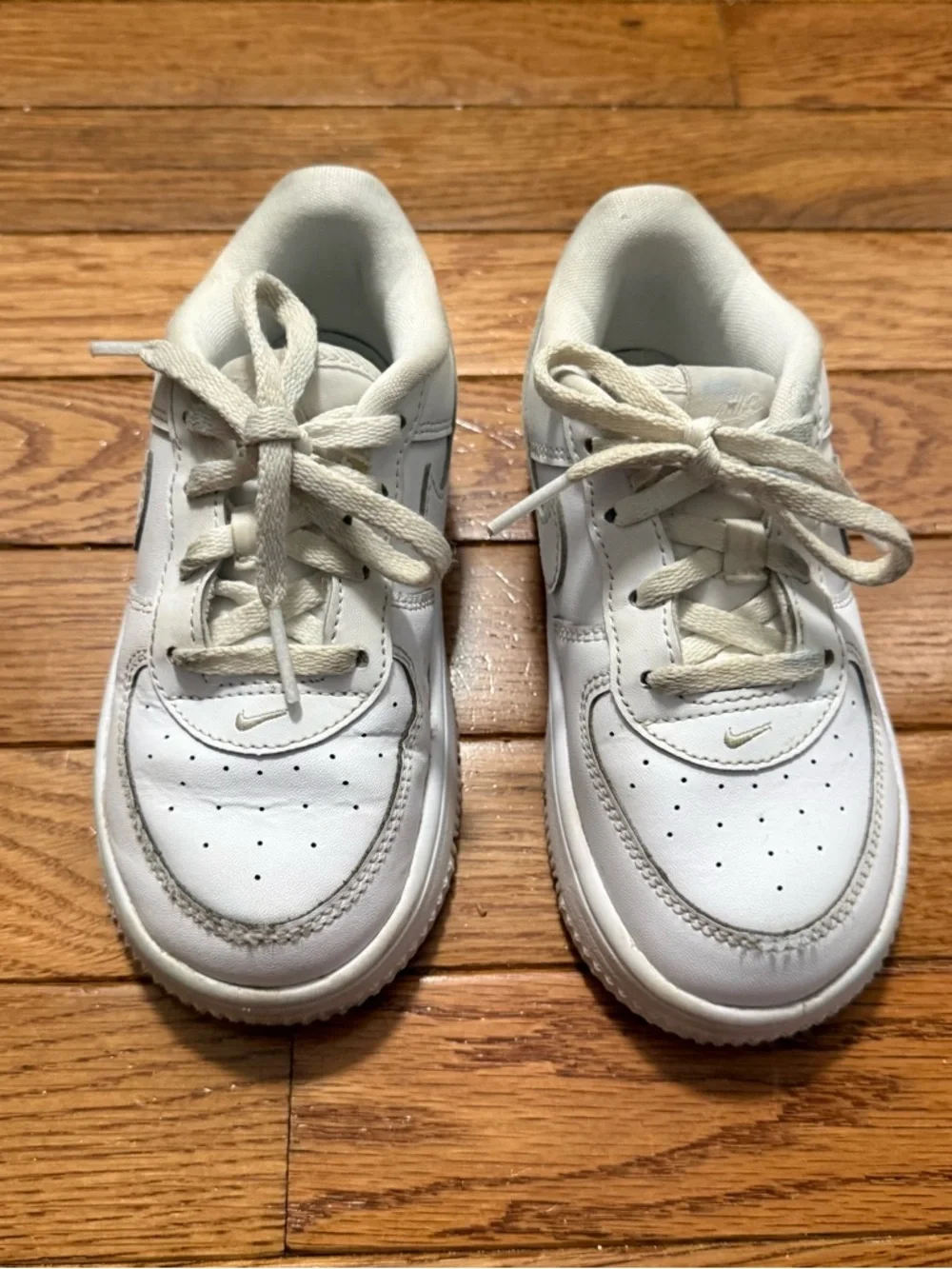 Nike Air Force 1 Low Lace Athletic Sneakers size 10C